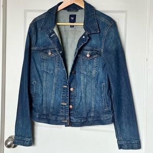 GAP 1969 women's denim trucker jacket